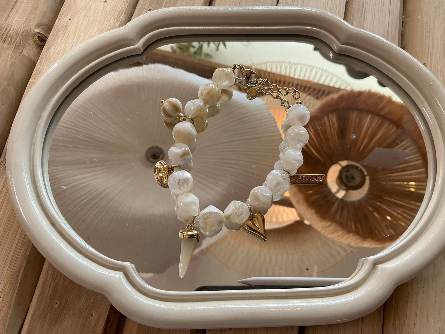 Bracelet beige 2