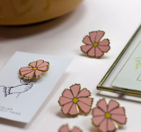 Pin's Cosmo