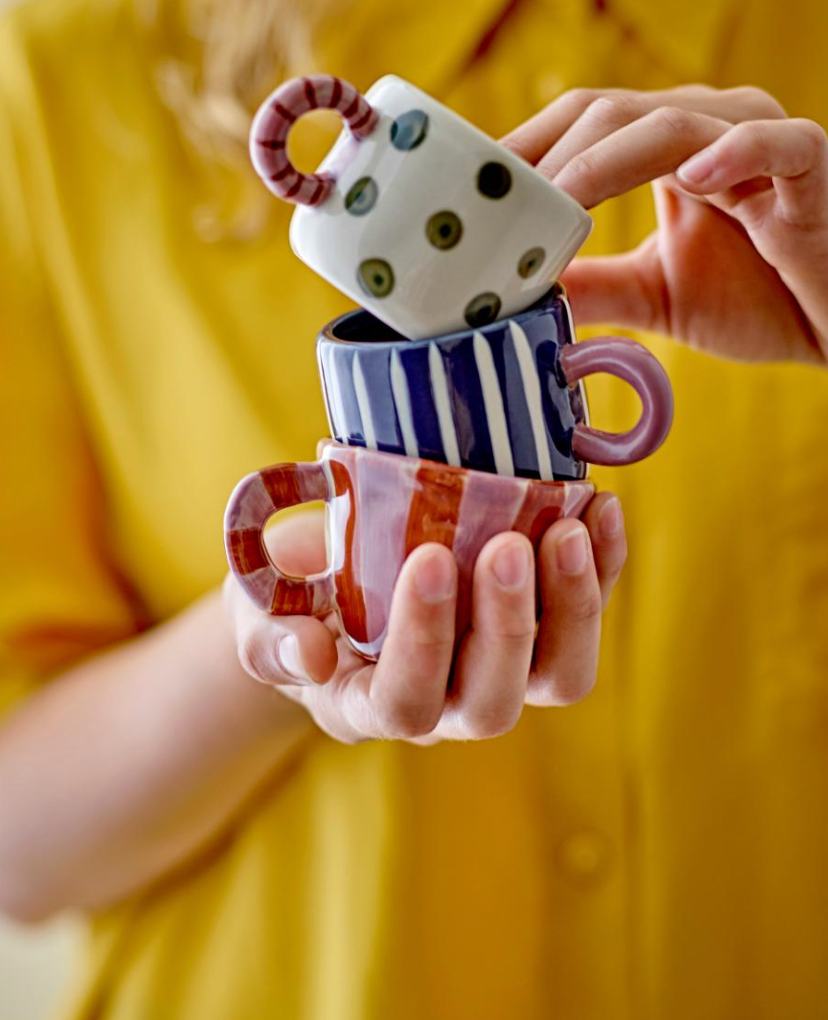 Nini Tasse, Rose, Grès