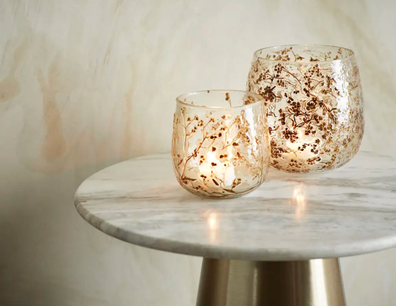Glass votive w/ leaves