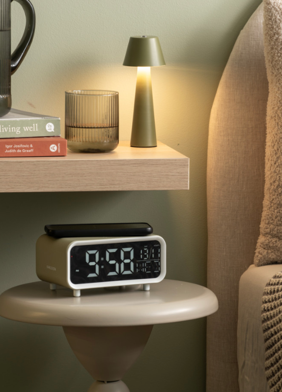 Réveil LED épais avec chargeur de téléphone
