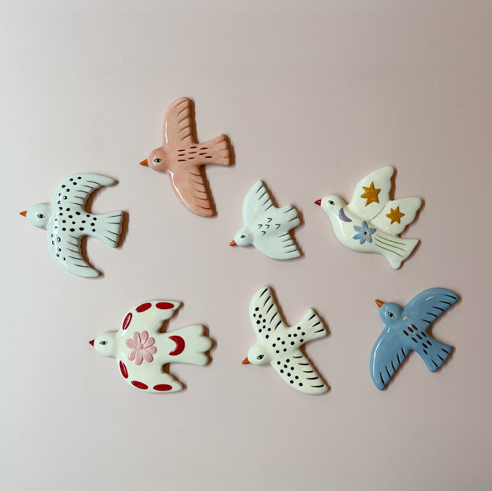 Déco murale oiseau mm fleur rose L14 P10,6 H1,7cm