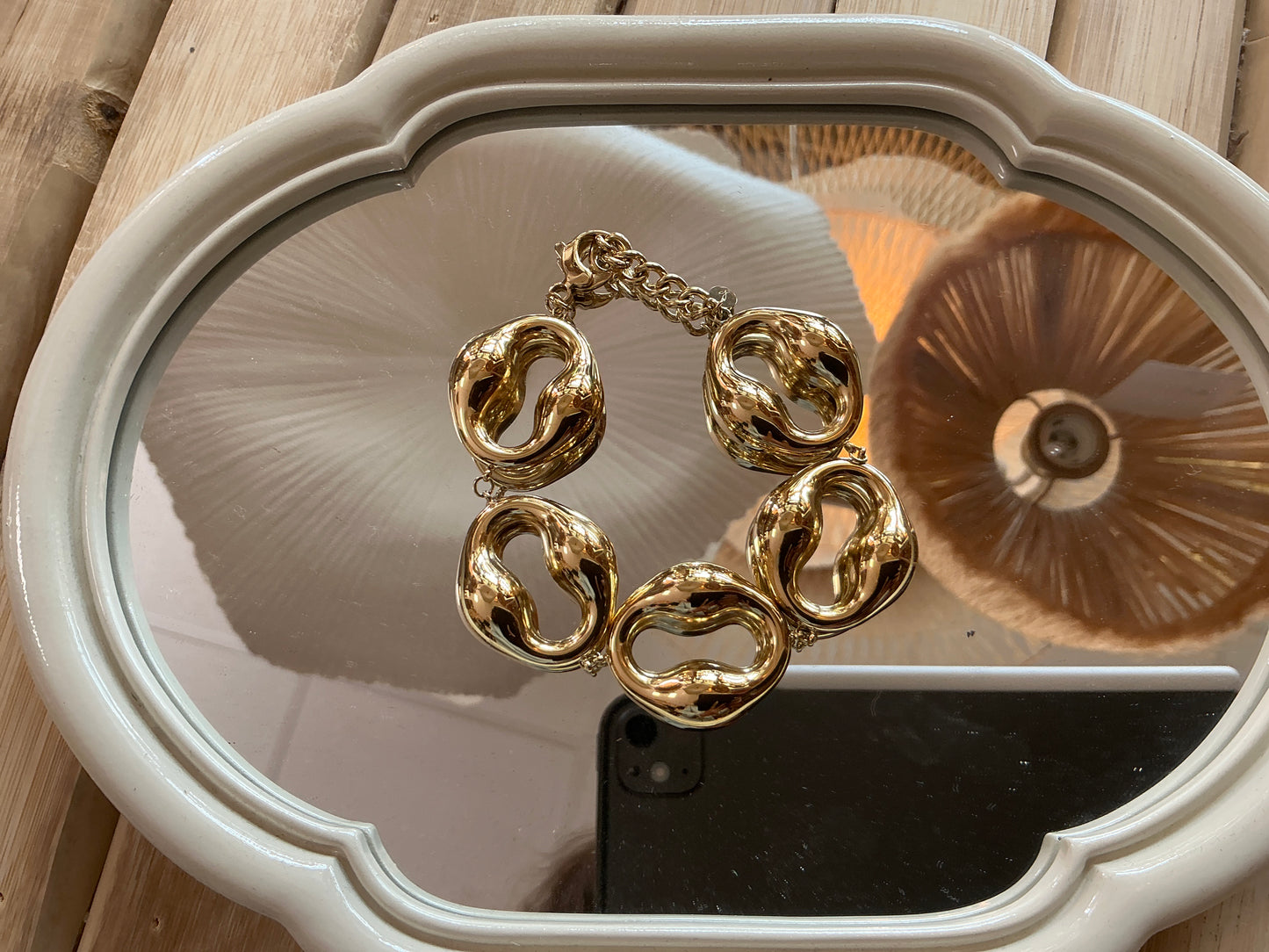 Bracelet doré 1