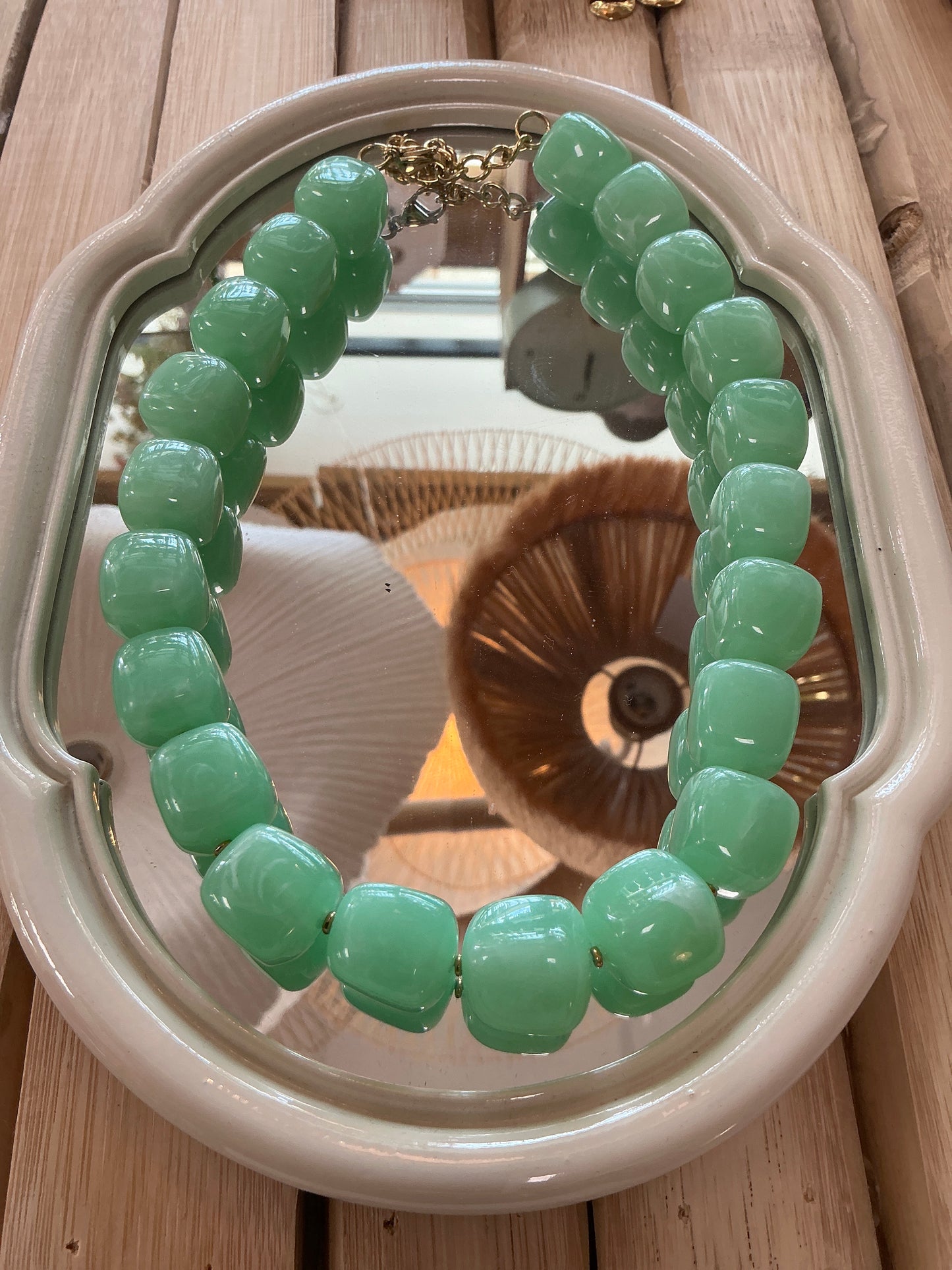 Collier vert menthe