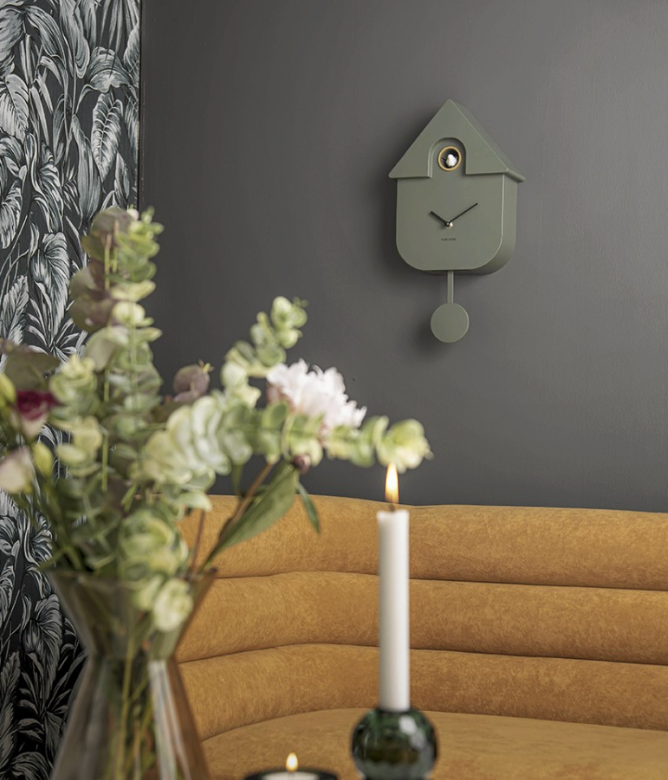 Horloge murale moderne à coucou