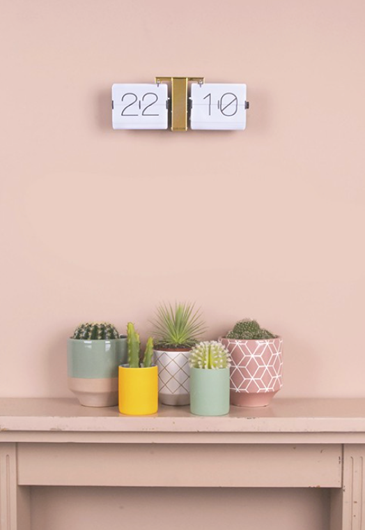 Horloge à bascule sans étui