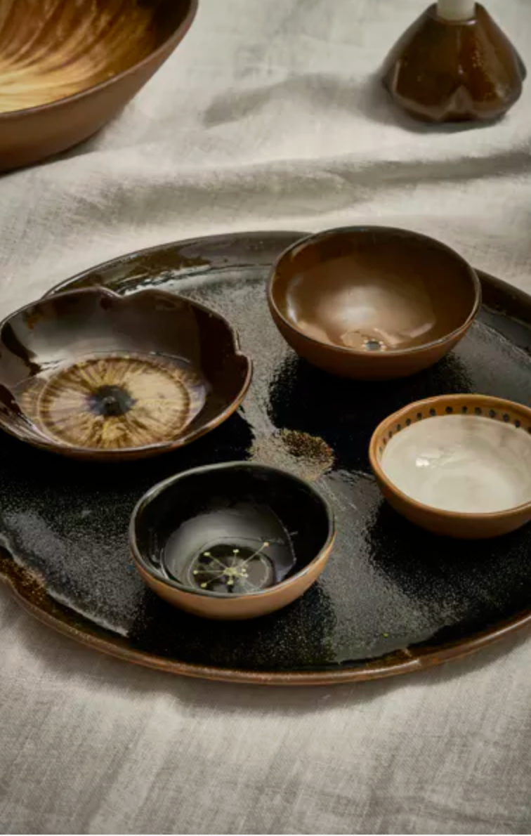 CYCLE - assiette de présentation - grès - DIA 31 x H 2,1 cm - mix de couleurs