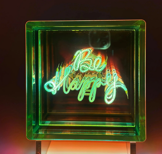 Cube   lumineux   -   BE   HAPPY