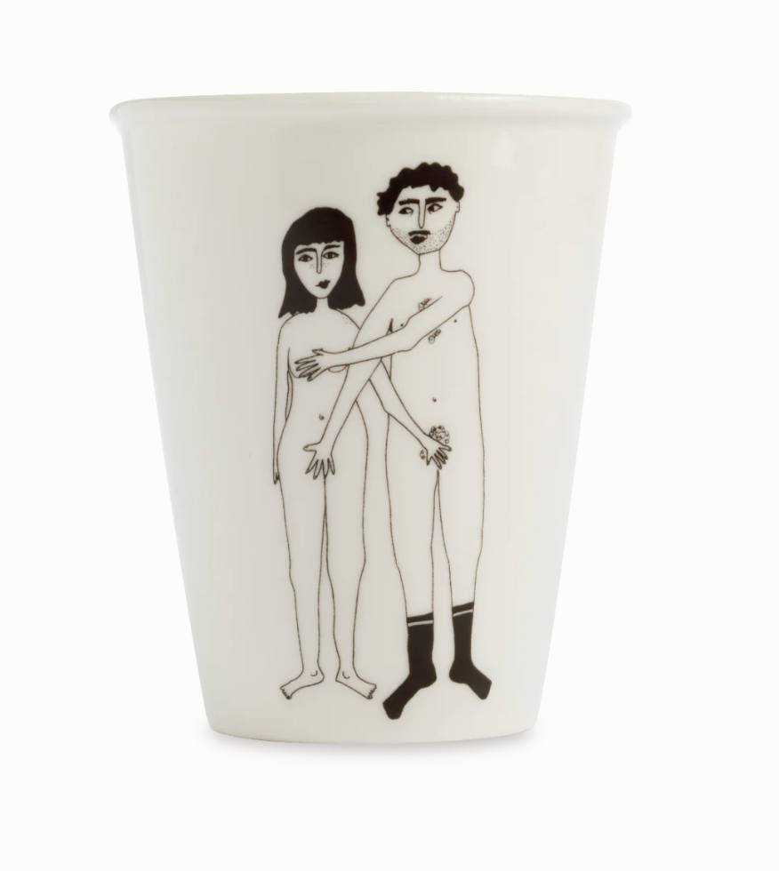 Cup naked couple