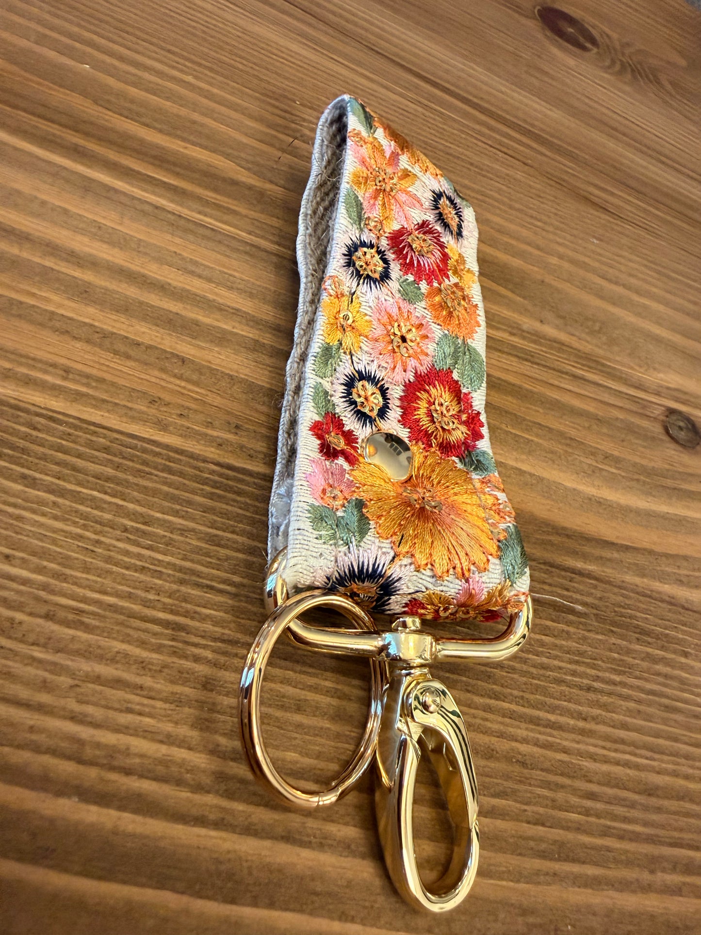 SANGLE PORTE CLÉ GALONS INDIEN