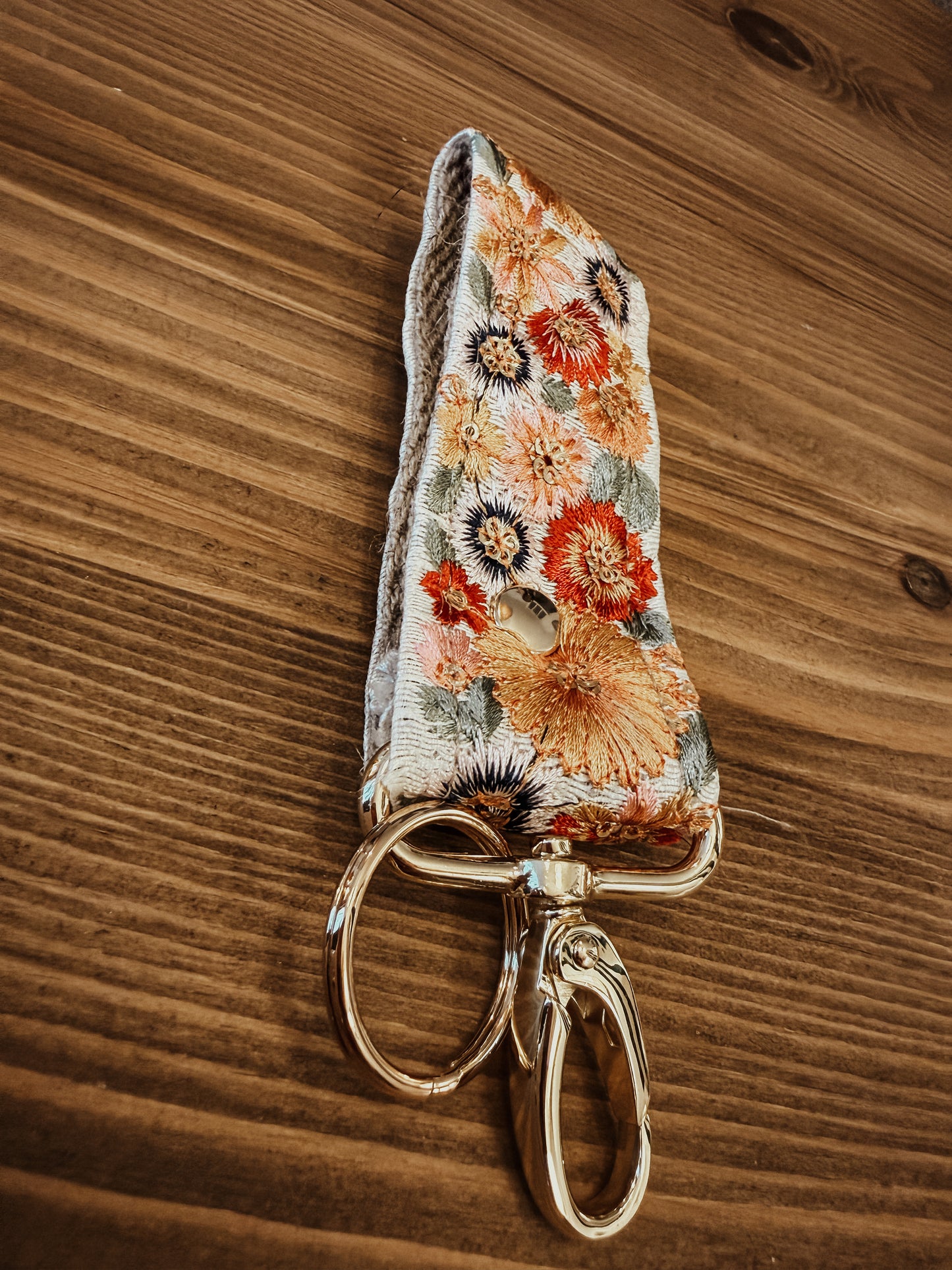 SANGLE PORTE CLÉ GALONS INDIEN