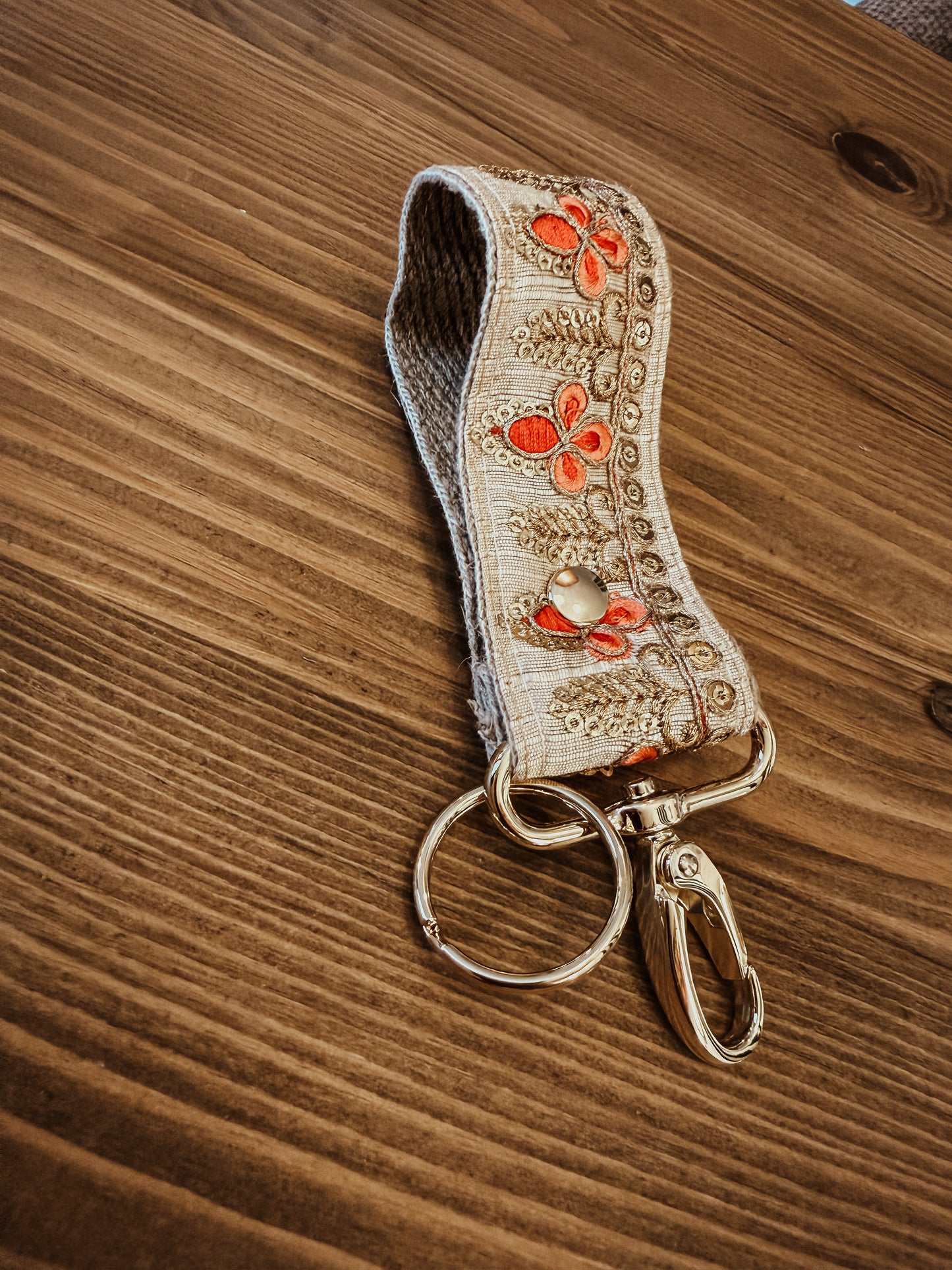 SANGLE PORTE CLÉ GALONS INDIEN