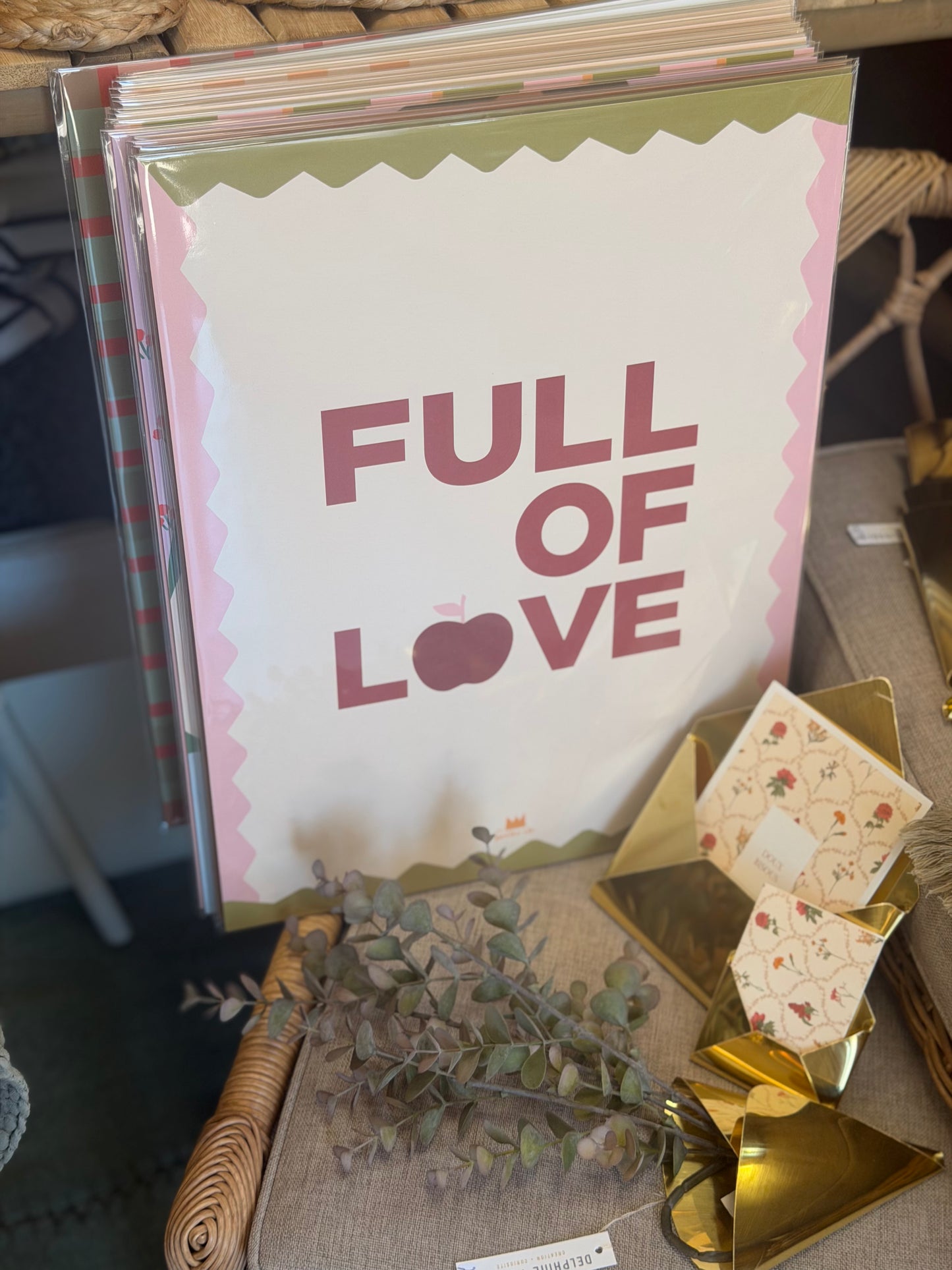 Affiche FULL OF LOVE